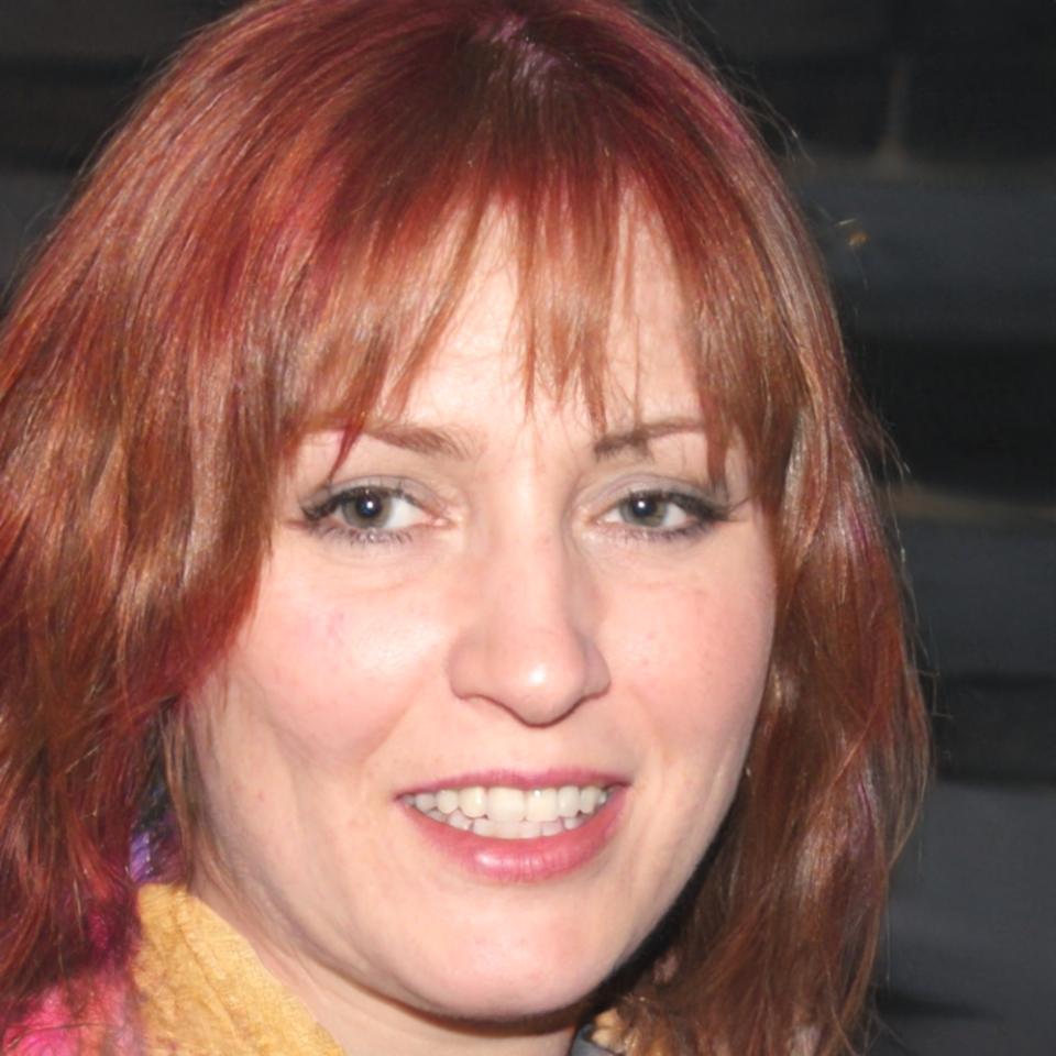 Porträt von Frieda Schreiber